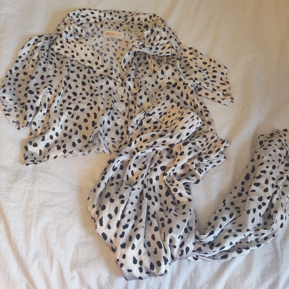 Beach riot pajamas top M pants XS